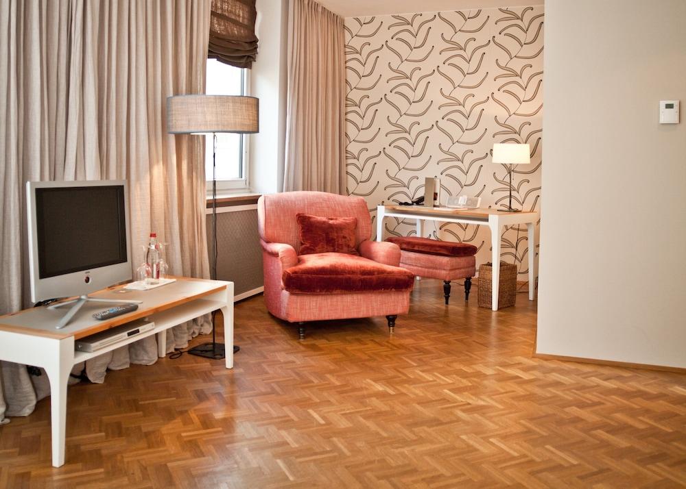 Cortiina Hotel München Exteriör bild